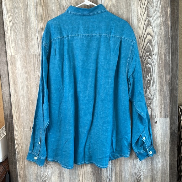 Tommy Bahama linen button down in turquoise, XL - Picture 2 of 8